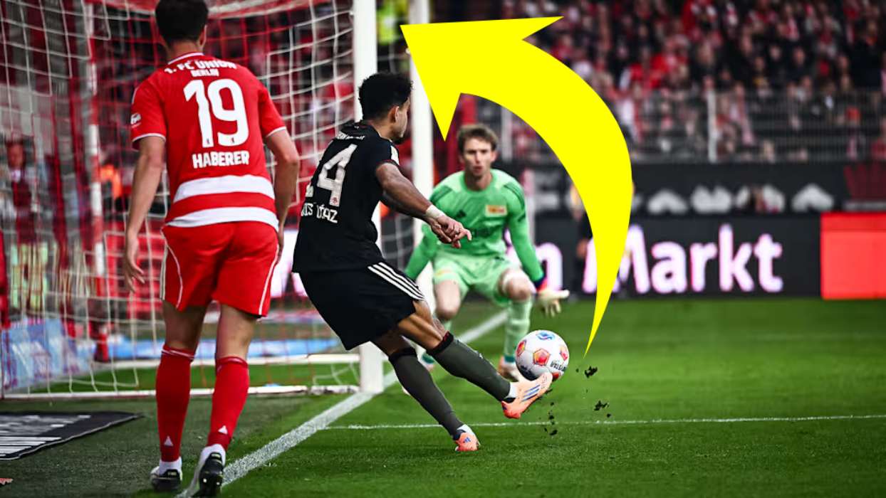 Gol Tak Masuk Akal Luis Diaz Dinobatkan Gol Terbaik di Liga Jerman 2025