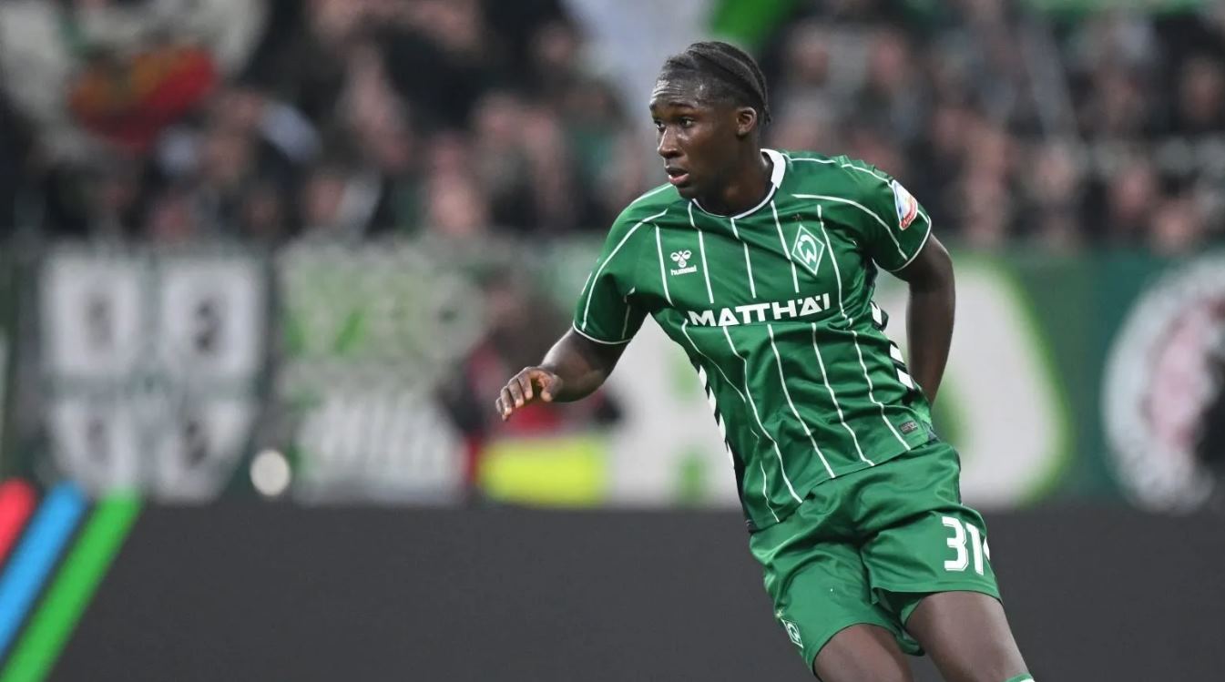 Newcastle United Kalah Cepat, PSG Curi Start Dekati Bek Tengah Bremen