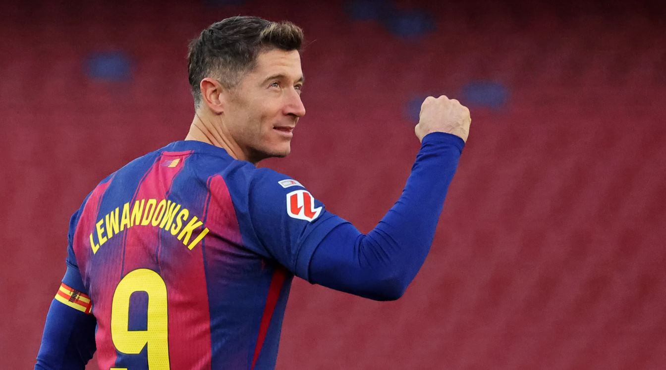 Transfer Kejutan: Man United Mulai Negosiasi untuk Datangkan Robert Lewandowski