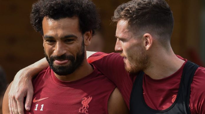 Postingan Mohamed Salah Jadi Kode Keras: Dua Legenda Resmi Angkat Kaki dari Anfield!