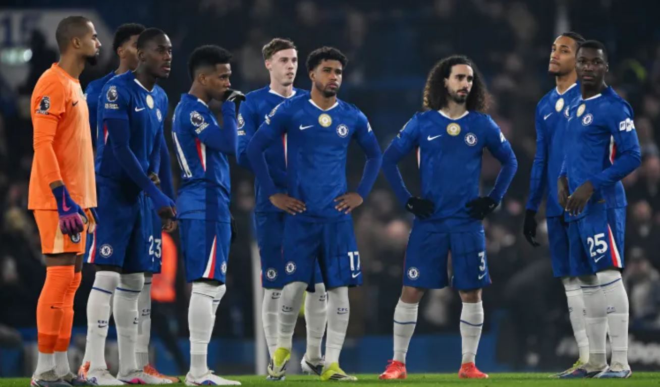 The Blues Buang Keunggulan Dua Gol, Leeds United Curi Satu Poin di Stamford Bridge