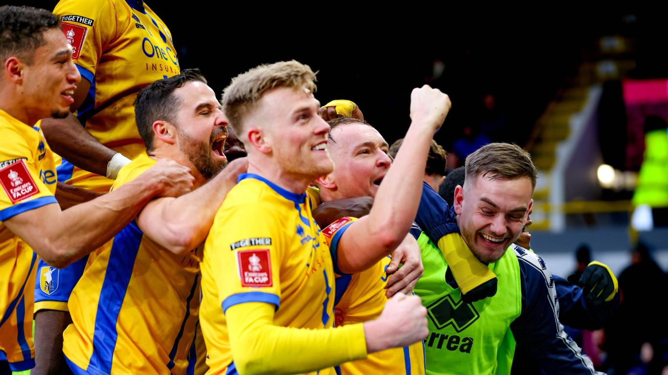 Burnley Tersingkir dari Piala FA Setelah Dikalahkan Tim Kasta Letiga di Putaran Keempat