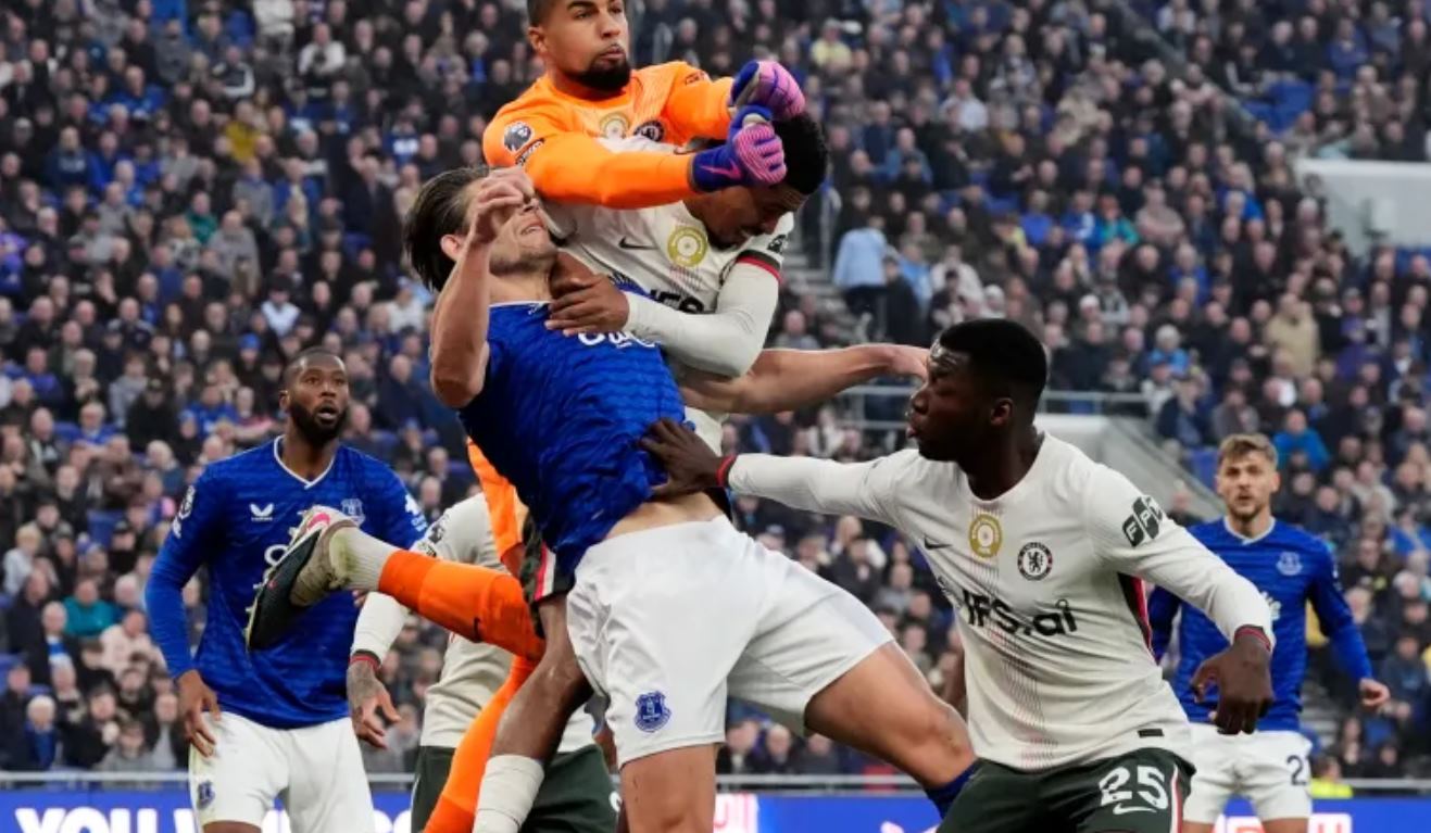 Hasil Everton vs Chelsea Skor 3-0, The Blues Terpuruk akibat Kesalahan Fatal di Lini Belakang