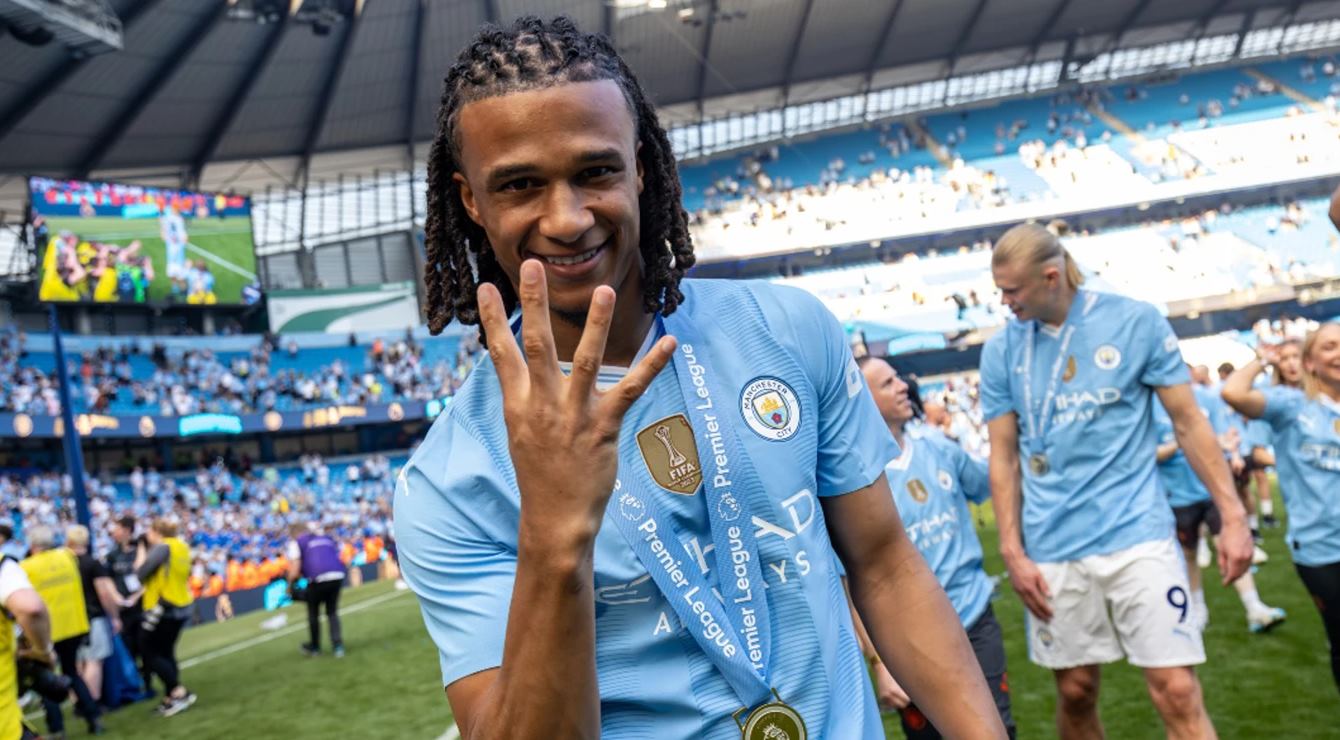 Barcelona Lirik Nathan Ake di Tengah Perencanaan Skuad Musim Depan