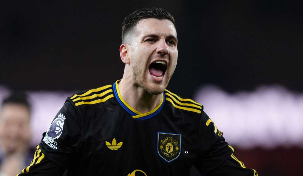 Diogo Dalot Jawab Pendekatan Real Madrid, Tegaskan Komitmen Bersama The Red Devils