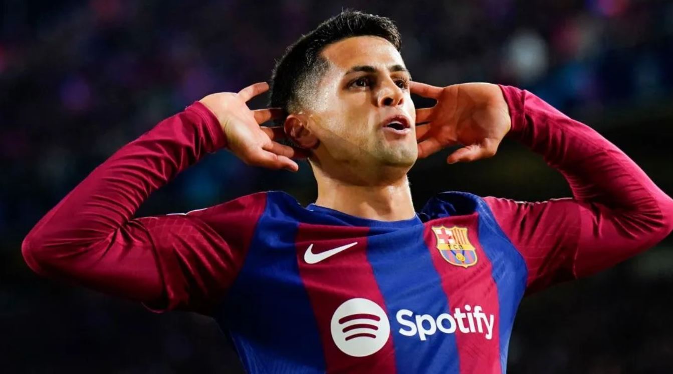 Joao Cancelo Jawab Kritik, Barcelona Kembali ke Puncak La Liga