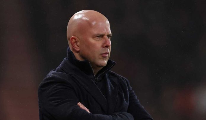 Juara Bertahan, Belanja Rp 10 Triliun, Slot Bisa Dipecat Jika Liverpool Gagal Empat Besar