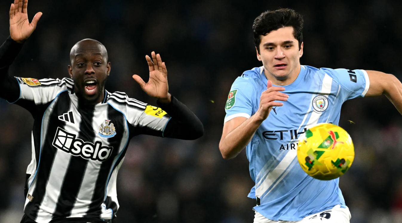 Efek Marmoush! Hampir Hat-trick, Sang Striker Mesir Antar City ke Final Carabao Cup