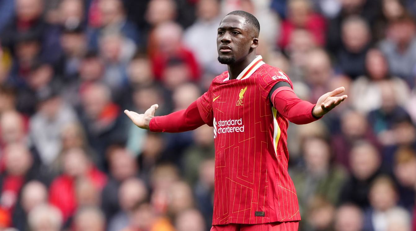 Konate Belum Perpanjang Kontrak, Liverpool Langsung Bidik Bek yang Disebut “Fenomenal”