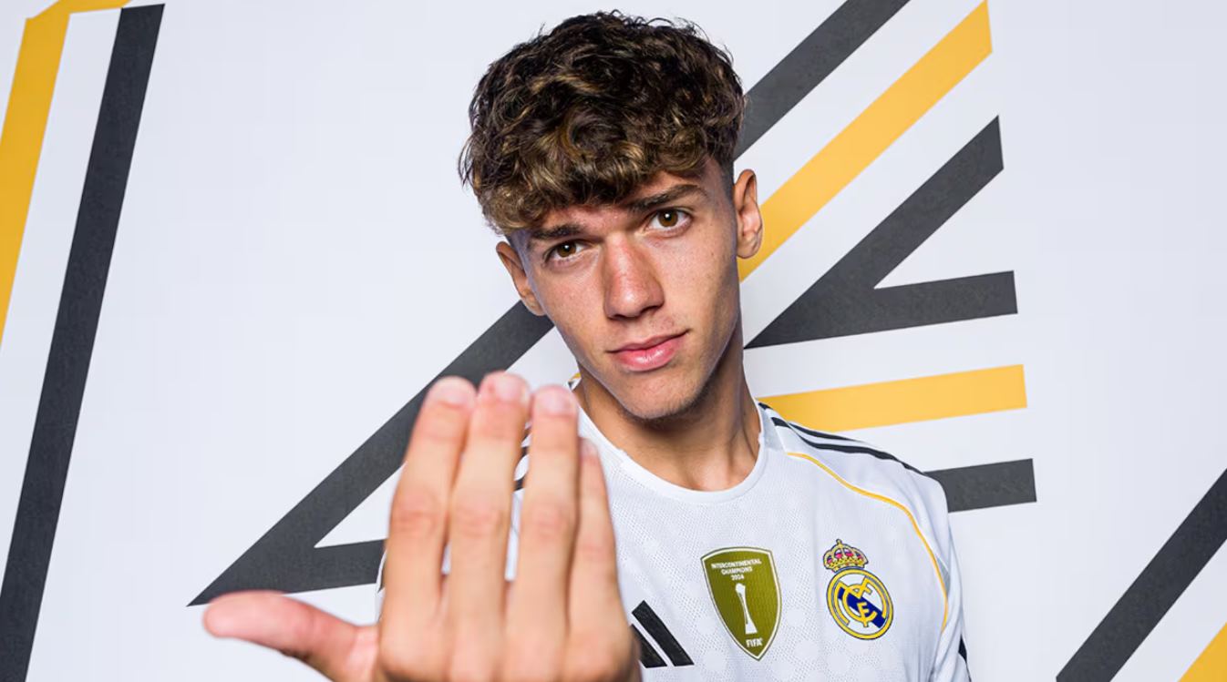 Tampil Nyaris Sempurna, Bintang Muda Real Madrid Tantang Keputusan Arbeloa